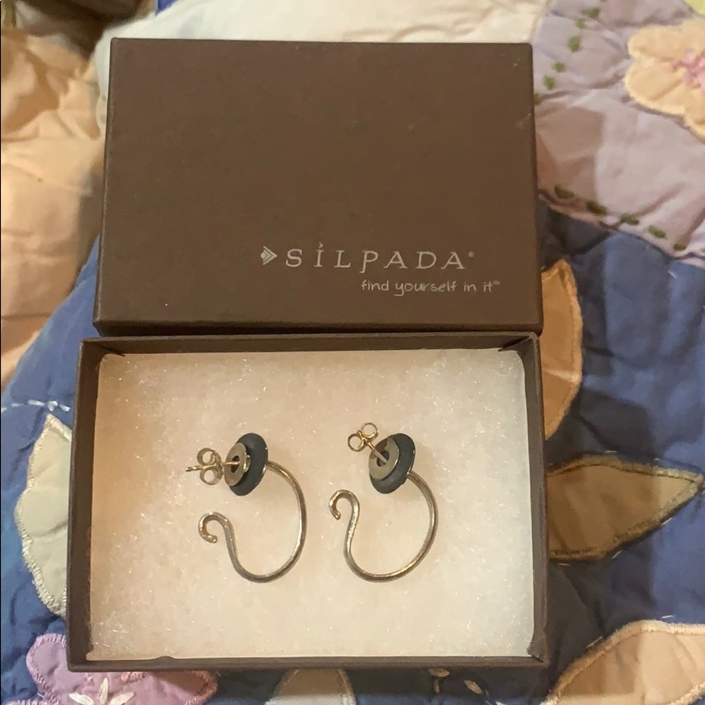Silpada authentic silver hoop like earrings